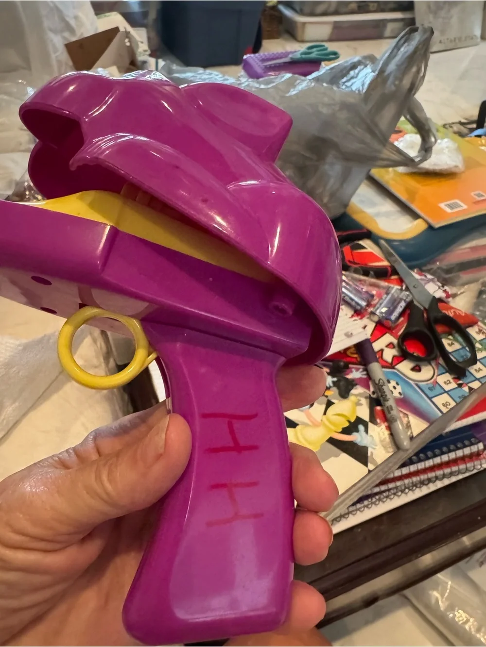 Purple Cat toy does not work